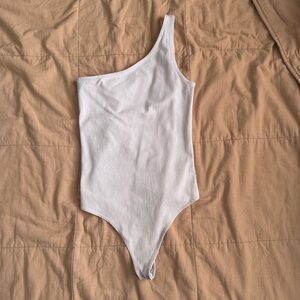 Abercrombie & Fitch | Cotton-Blend Seamless One-Shoulder Bodysuit Pink | M